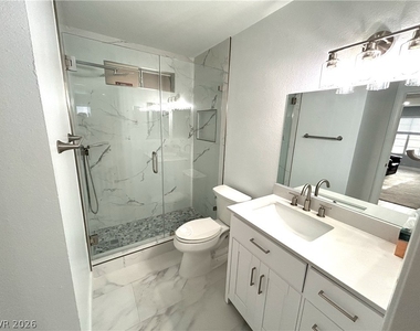 2100 Jetty Rock Drive - Photo Thumbnail 10