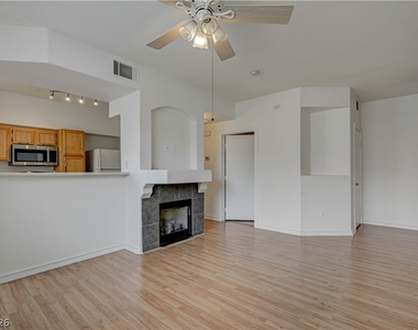 9050 W Warm Springs Road - Photo Thumbnail 4