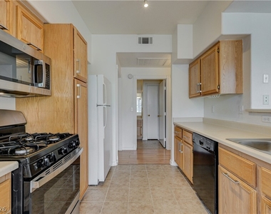9050 W Warm Springs Road - Photo Thumbnail 9