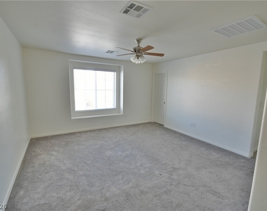 3041 Lake Como Avenue - Photo Thumbnail 23