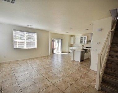 3041 Lake Como Avenue - Photo Thumbnail 1