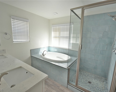 3041 Lake Como Avenue - Photo Thumbnail 26