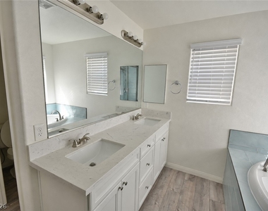 3041 Lake Como Avenue - Photo Thumbnail 27