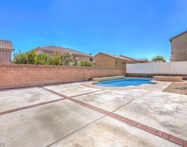 1213 Checkmark Avenue - Photo Thumbnail 33