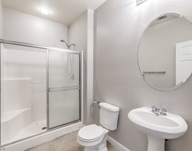 1213 Checkmark Avenue - Photo Thumbnail 15