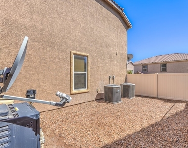 1213 Checkmark Avenue - Photo Thumbnail 37