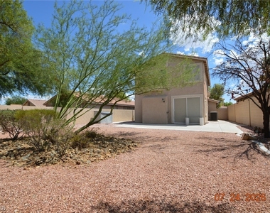 10656 Primrose Arbor Avenue - Photo Thumbnail 18