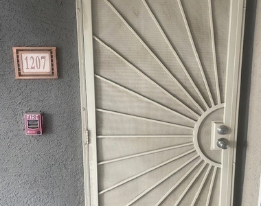 5055 W Hacienda Avenue - Photo Thumbnail 1