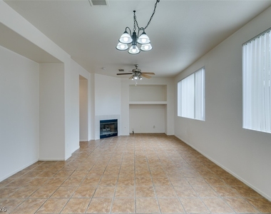 1509 Cimarron Crest Street - Photo Thumbnail 12