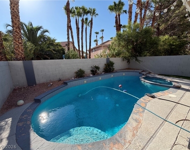 3004 Ocean View Drive - Photo Thumbnail 16
