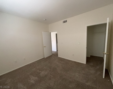 2111 Hussium Hills Street - Photo Thumbnail 7