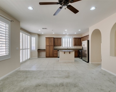11230 Corsica Mist Avenue - Photo Thumbnail 21