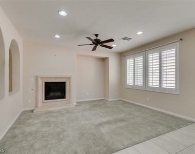 11230 Corsica Mist Avenue - Photo Thumbnail 16