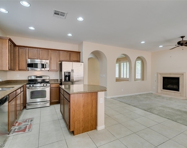 11230 Corsica Mist Avenue - Photo Thumbnail 27