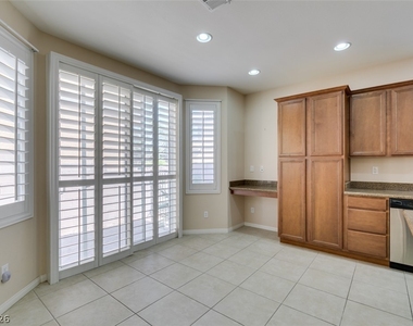 11230 Corsica Mist Avenue - Photo Thumbnail 22