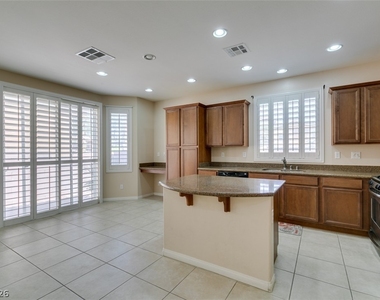 11230 Corsica Mist Avenue - Photo Thumbnail 31