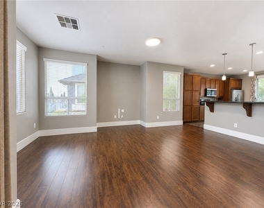9050 W Tropicana Avenue - Photo Thumbnail 4