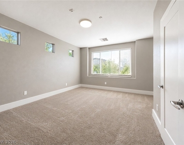 9050 W Tropicana Avenue - Photo Thumbnail 22