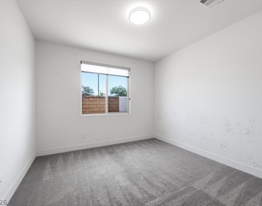 9239 Beltana Court - Photo Thumbnail 23