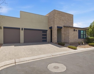 9239 Beltana Court - Photo Thumbnail 47