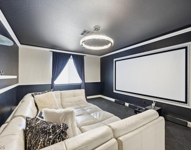 9239 Beltana Court - Photo Thumbnail 11