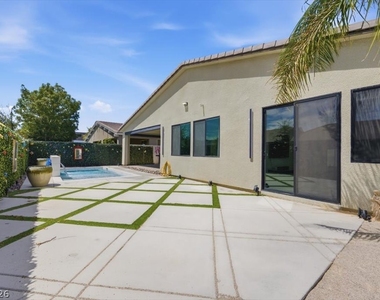 9239 Beltana Court - Photo Thumbnail 28