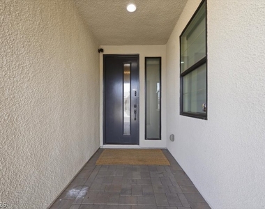 9239 Beltana Court - Photo Thumbnail 44