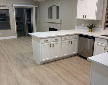 7857 March Brown Avenue - Photo Thumbnail 2
