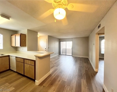 2989 Juniper Hills Boulevard - Photo Thumbnail 2