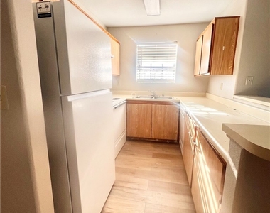 2989 Juniper Hills Boulevard - Photo Thumbnail 4