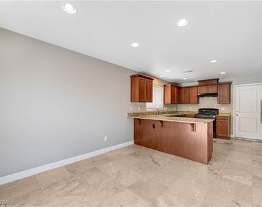 9783 Calliope Creek Court - Photo Thumbnail 17