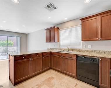 9783 Calliope Creek Court - Photo Thumbnail 21