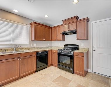 9783 Calliope Creek Court - Photo Thumbnail 19