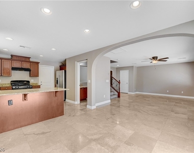 9783 Calliope Creek Court - Photo Thumbnail 16