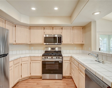 7950 W Flamingo Road - Photo Thumbnail 10