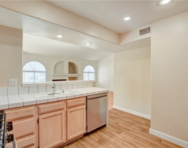 7950 W Flamingo Road - Photo Thumbnail 12
