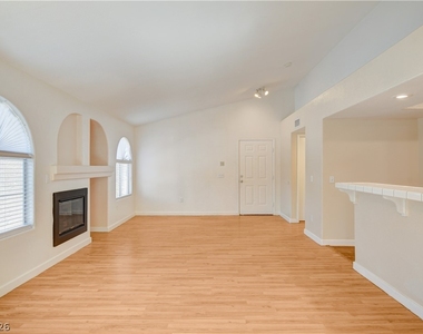 7950 W Flamingo Road - Photo Thumbnail 6