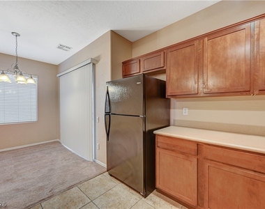 6868 Sky Pointe Drive - Photo Thumbnail 11