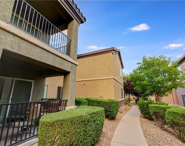 6868 Sky Pointe Drive - Photo Thumbnail 32
