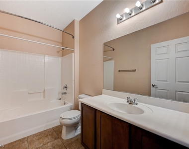 6868 Sky Pointe Drive - Photo Thumbnail 26