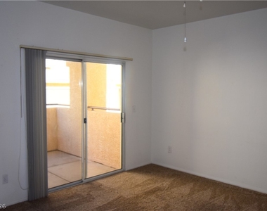 3320 S Fort Apache Road - Photo Thumbnail 4