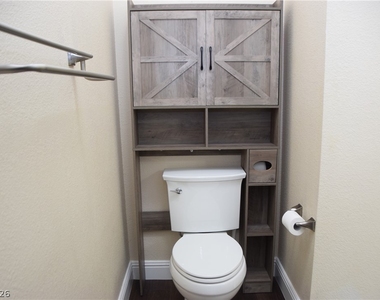 5250 S Rainbow Boulevard - Photo Thumbnail 21