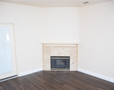 5250 S Rainbow Boulevard - Photo Thumbnail 7