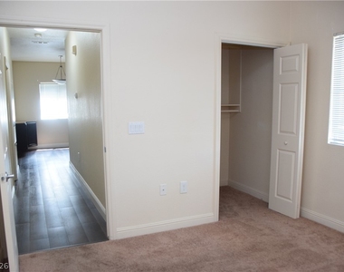 5250 S Rainbow Boulevard - Photo Thumbnail 24