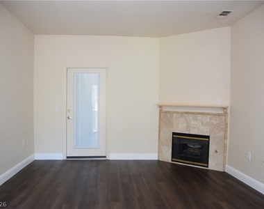 5250 S Rainbow Boulevard - Photo Thumbnail 9