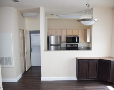 5250 S Rainbow Boulevard - Photo Thumbnail 10