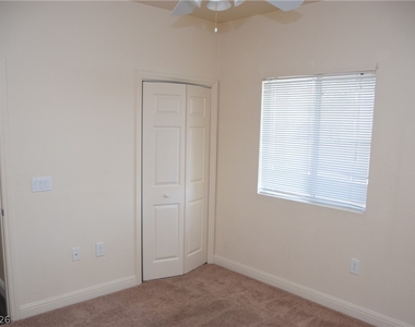 5250 S Rainbow Boulevard - Photo Thumbnail 25