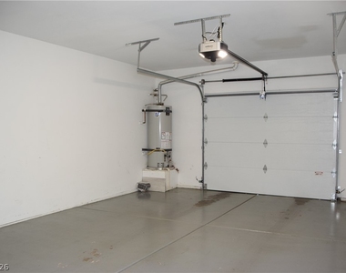 5250 S Rainbow Boulevard - Photo Thumbnail 27