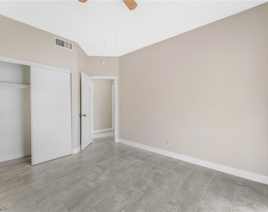 6536 Sterling Springs Parkway - Photo Thumbnail 21