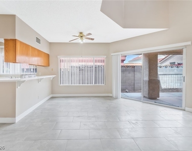 6536 Sterling Springs Parkway - Photo Thumbnail 6